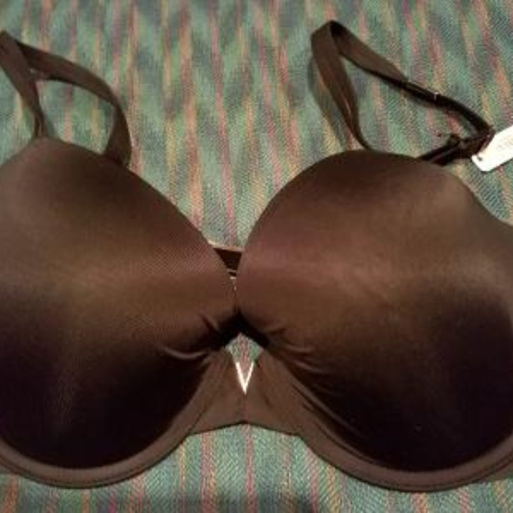 NWT Victoria's Secret black bra 34DDD